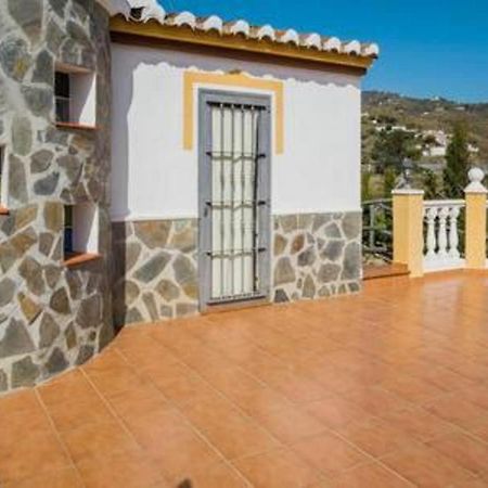 Вилла Casa Torre Del Manzano Торрокс-Коста Экстерьер фото
